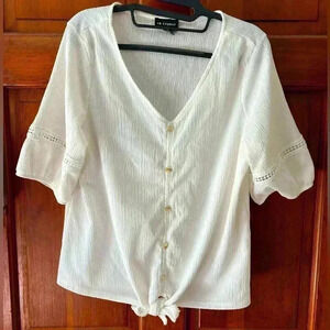 I.N. Studio White Button-Down Blouse - Boho Tie-Front Top - Size L/ XL
